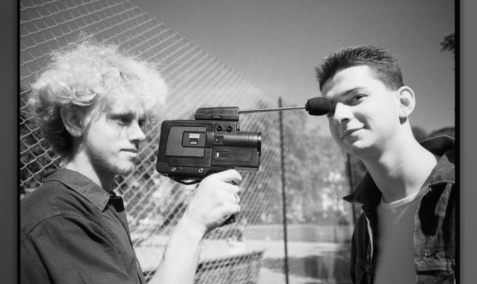 UNITED KINGDOM - SEPTEMBER 02:  Photo of DEPECHE MODE; Martin Gore (l) and David Gahan (r) of Depeche Mode at Shepherd's Bush