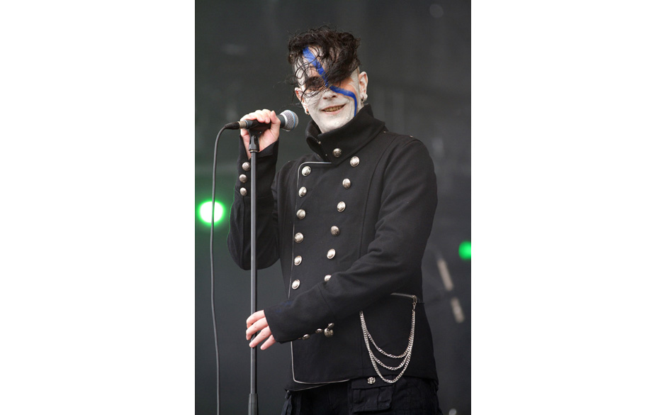 Project Pitchfork - die deutsche Synth-Rock-Band aus Hamburg live beim M’era Luna Festival, Alternative-Musik-Gothik und...