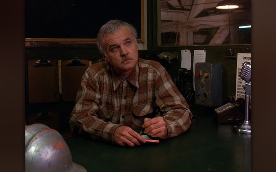 Pete Martell (Jack Nance).
Nance war Lynch-Intimus und seit "Eraserhead" bei jedem Film dabei. Als liebenswürdiger Pete w...