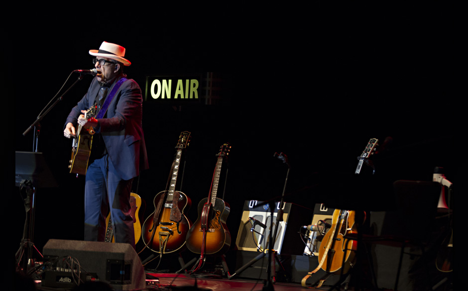 Elvis Costello live in Stuttgart