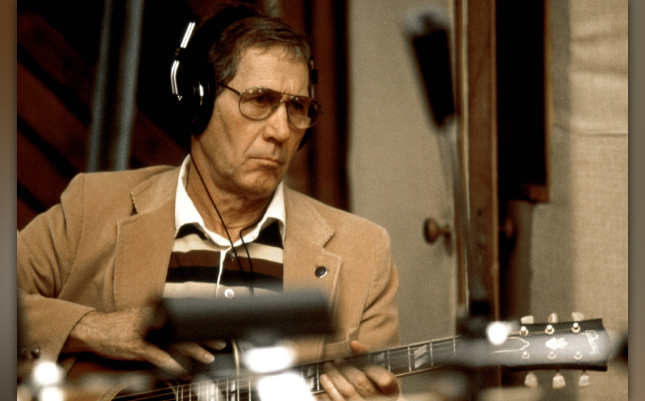 21. Chet Atkins. Your Cheatin’ Heart – Hank Williams, 1953. Williams spuckt Spott in Richtung Ex-Frau. Jedes Wort ist ...