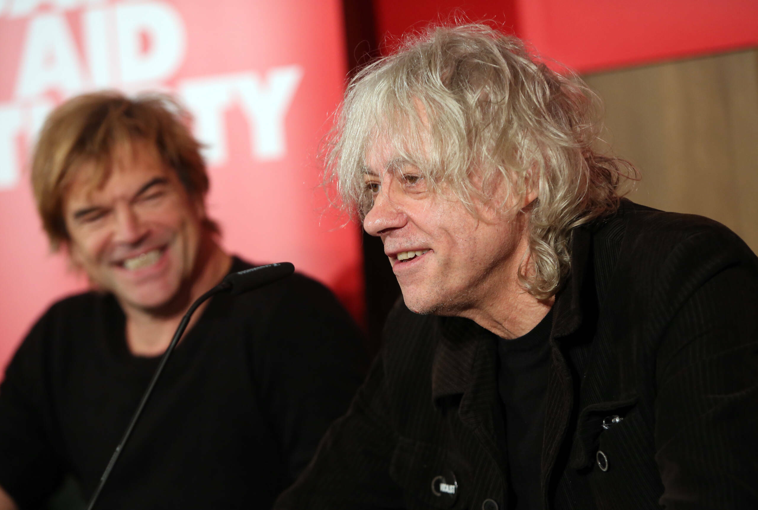 Neben den Initiatoren Bob Geldof und Campino, Sänger der Toten Hosen, sind folgende Künstler bereits bestätigt: