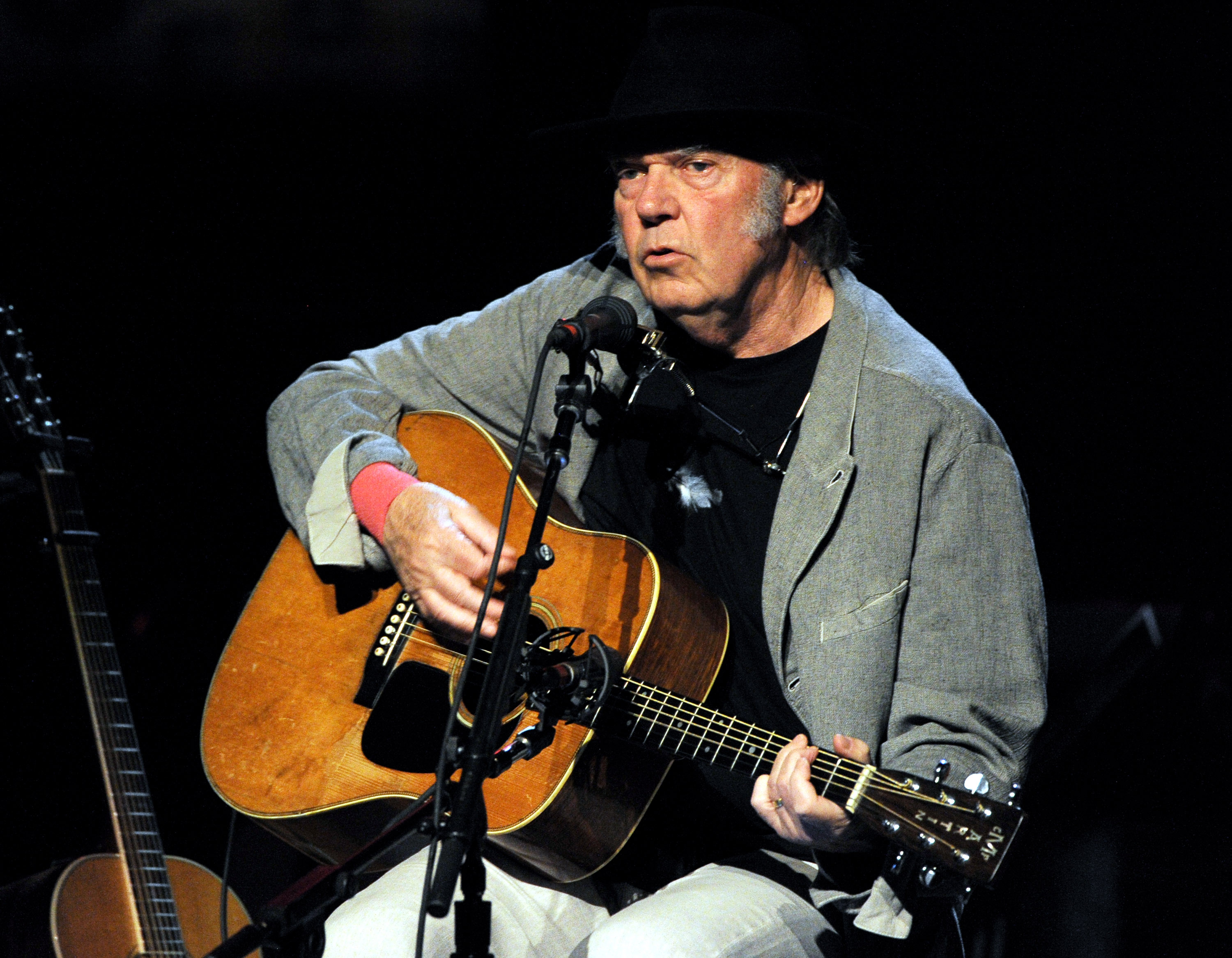 LOS ANGELES, CA - MARCH 29:  Singer/songwriter Neil Young performs at the Dolby Theatre on March 29, 2014 in Los Angeles, ...