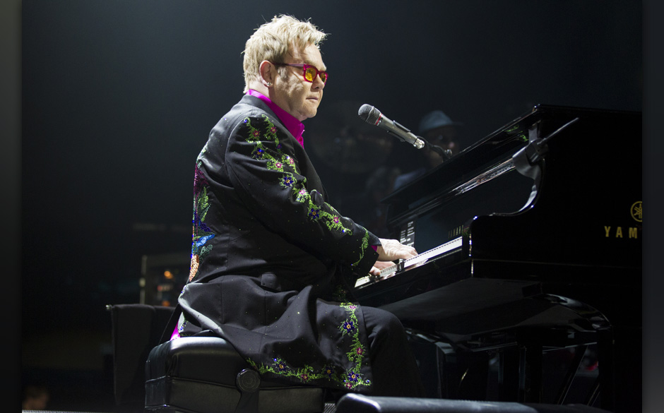Elton John live in Stuttgart