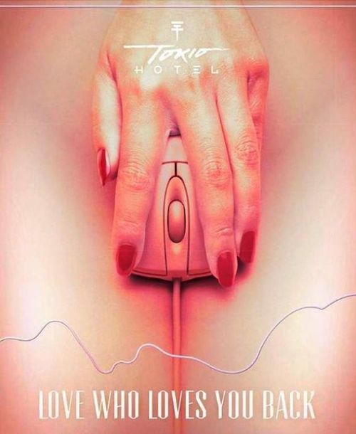 5. Tokio Hotel.
„Kings Of Suburbia“ nur Platz 2 in den Albumcharts, dann auf 32 gefallen. Die Fans müssen sich wohl e...