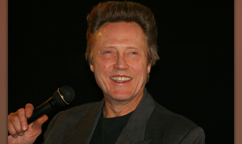 Christopher Walken talks to a full theatre after a screening of 'Catch Me If You Can' at the Egyptian Theatre on Friday Dec. 