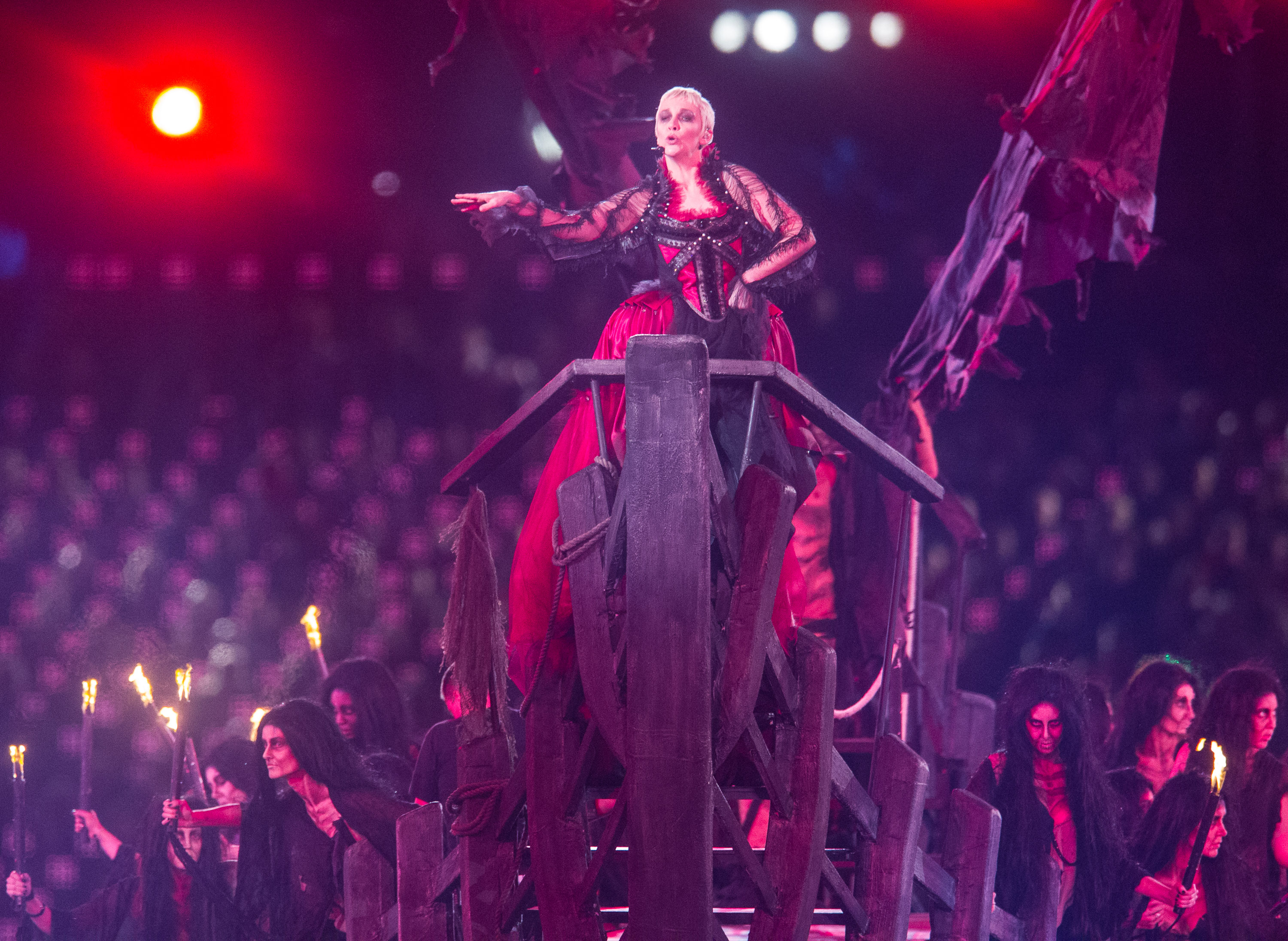 Der ganz große Auftritt für Lennox, bei der Abschlussfeier der Olympischen Spiele 2012 im Olympia Stadion in London am S...