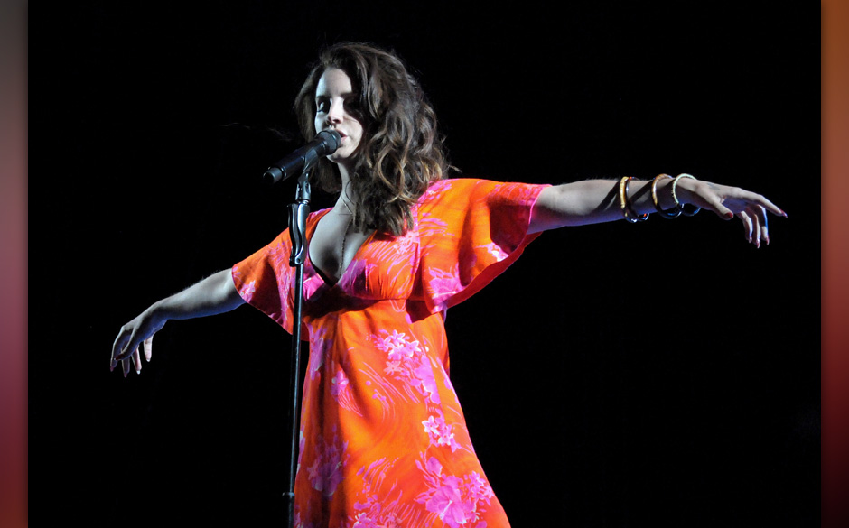 INDIO, CA - APRIL 13:  Singer Lana Del Rey performs onstage during day 3 of the 2014 Coachella Valley Music & Arts Festiva...
