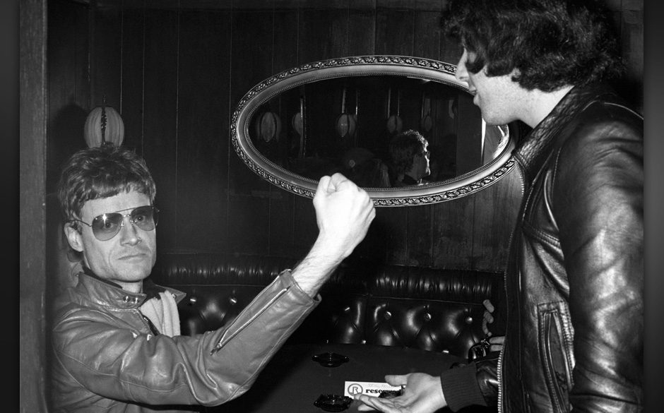 Kim Fowley mit Harold Bronson im Whiskey A Go Go in Los Angeles