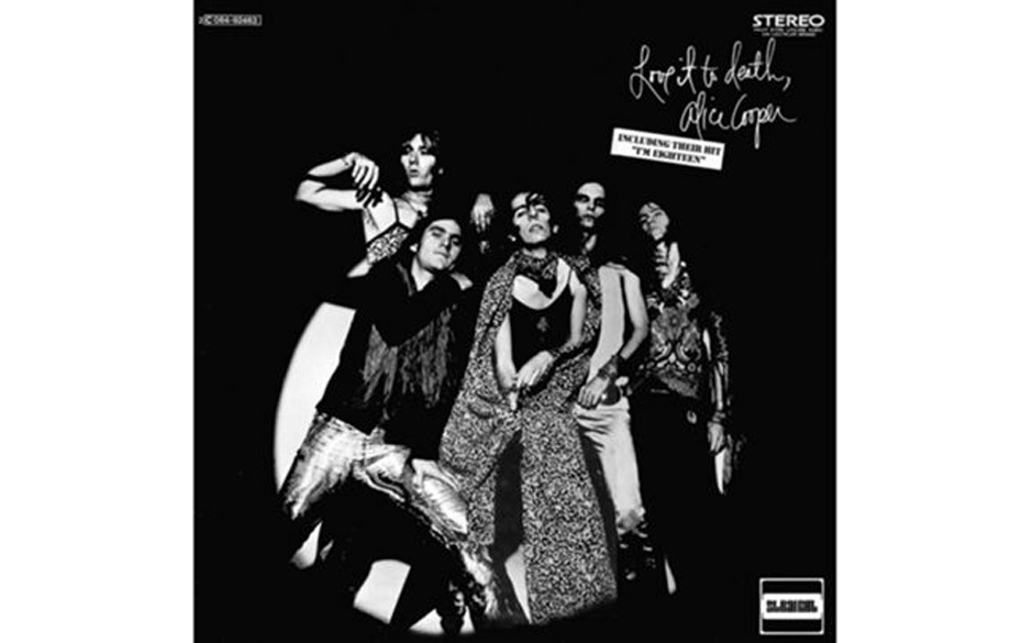 Alice Cooper, 'Love It to Death' (1971).

Äh, ist das da auf dem Cover der Daumen von Alice Cooper, oder doch etwas ander...