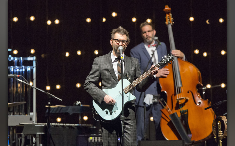 BERLIN, GERMANY - JUNE 24: Singer Mark Oliver Everett of the American band Eels performs live during a concert at the Temp...