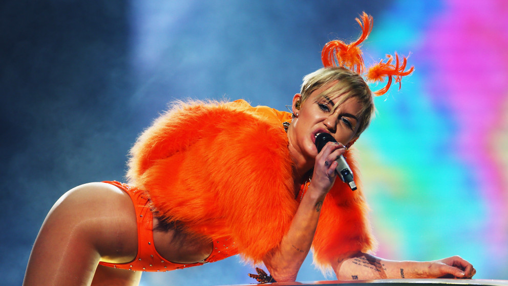 Miley Cyrus kämpft für die Rechte der Frauen