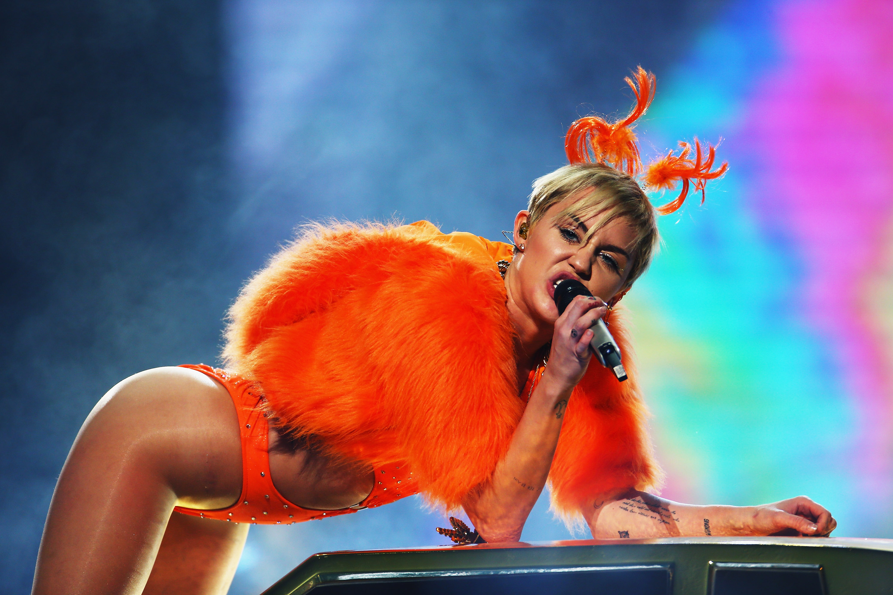 Miley Cyrus kämpft für die Rechte der Frauen