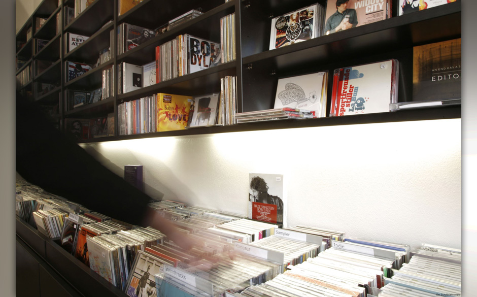 KONTAKT
Bernhard Sauer
Telefon: 09131-4 00 08 68
Telefax: 09131-4 00 08 69