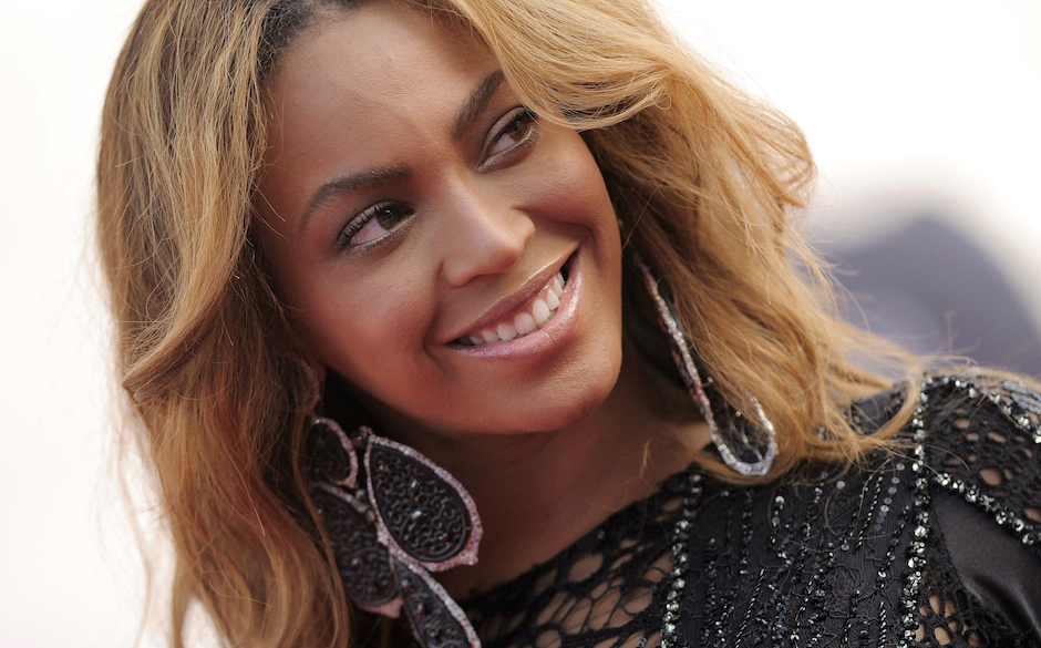 INGLEWOOD, CA - AUGUST 24:  Singer Beyonce arrives at the 2014 MTV Video Music Awards at The Forum on August 24, 2014 in I...