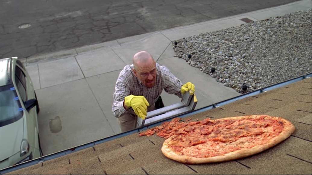 Walter White (Bryan Cranston) mit seiner „Breaking Bad“-Pizza