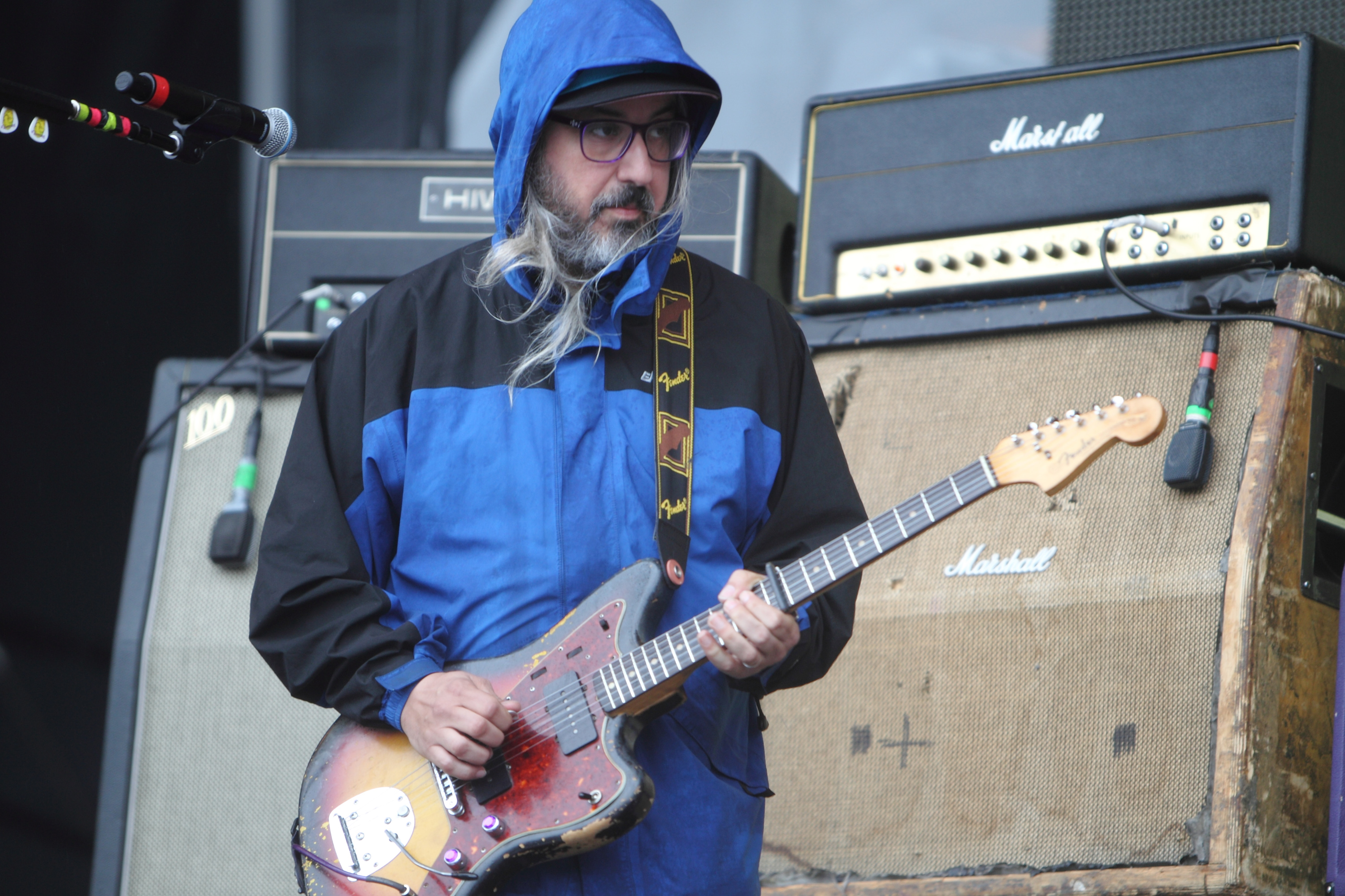 86. J. Mascis. Little Furry Things – Dinosaur Jr., 1987. Fünf Jahre bevor Kurt Cobain seine Punk-Metal-Fusion an die Sp...