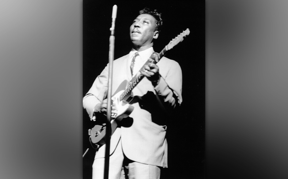 49. Rollin’ Stone – Muddy Waters, 1948. Der erste Song, den Muddy Waters einspielte, inspirierte die Rolling Stones zu...