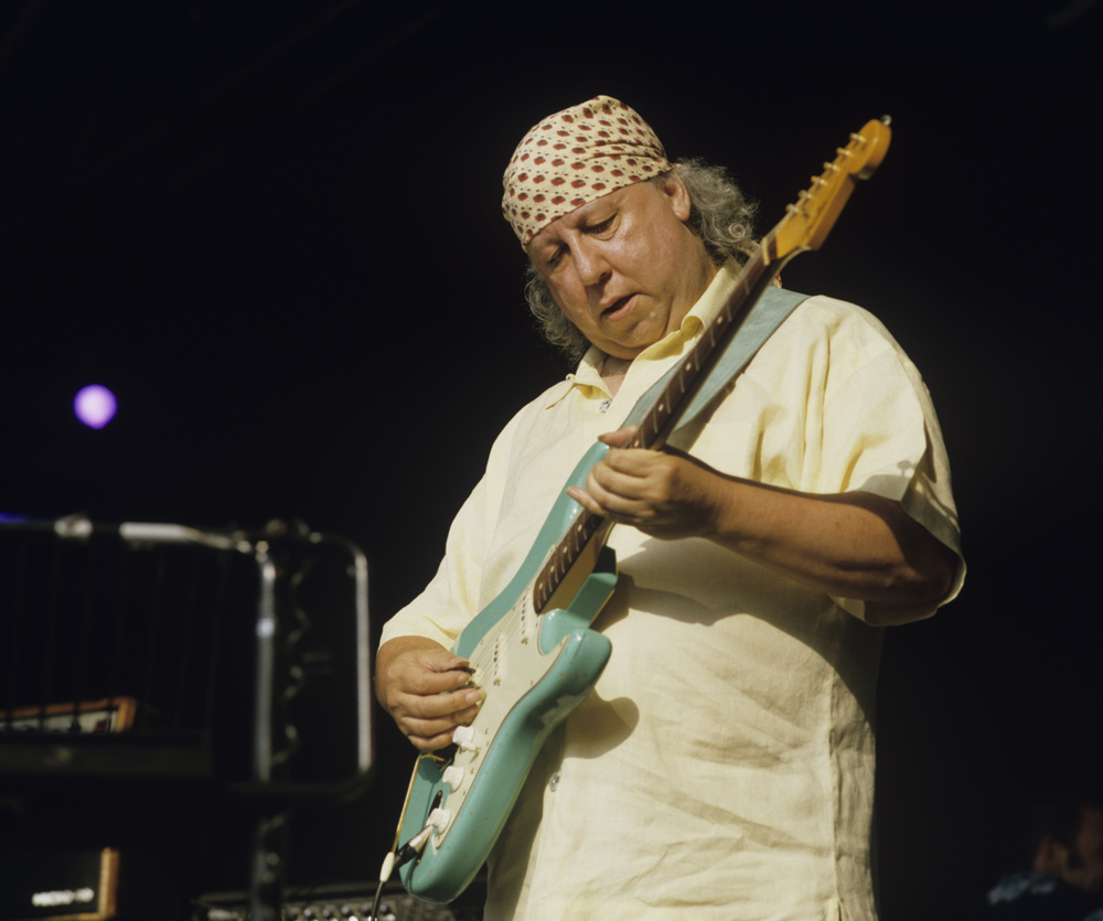 Der englischen Bluesband öffnete das Stück ein neues Feld, und die Beatles inspirierte es offenbar zu „Sun King“.