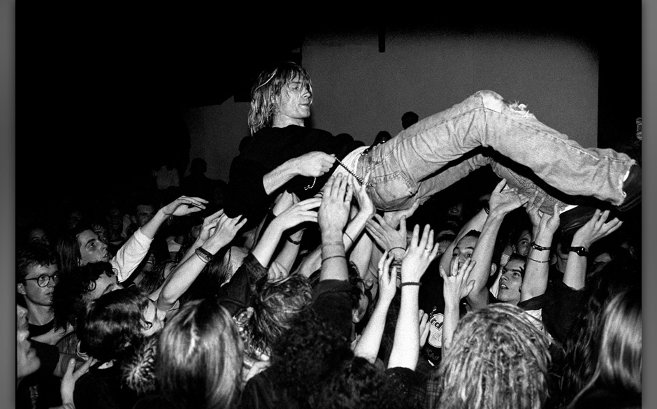 73. Kurt Cobain. Smells Like Teen Spirit – Nirvana, 1991. Die Aufnahmen klappten wie am Schnürchen. Nirvana brauchten n...