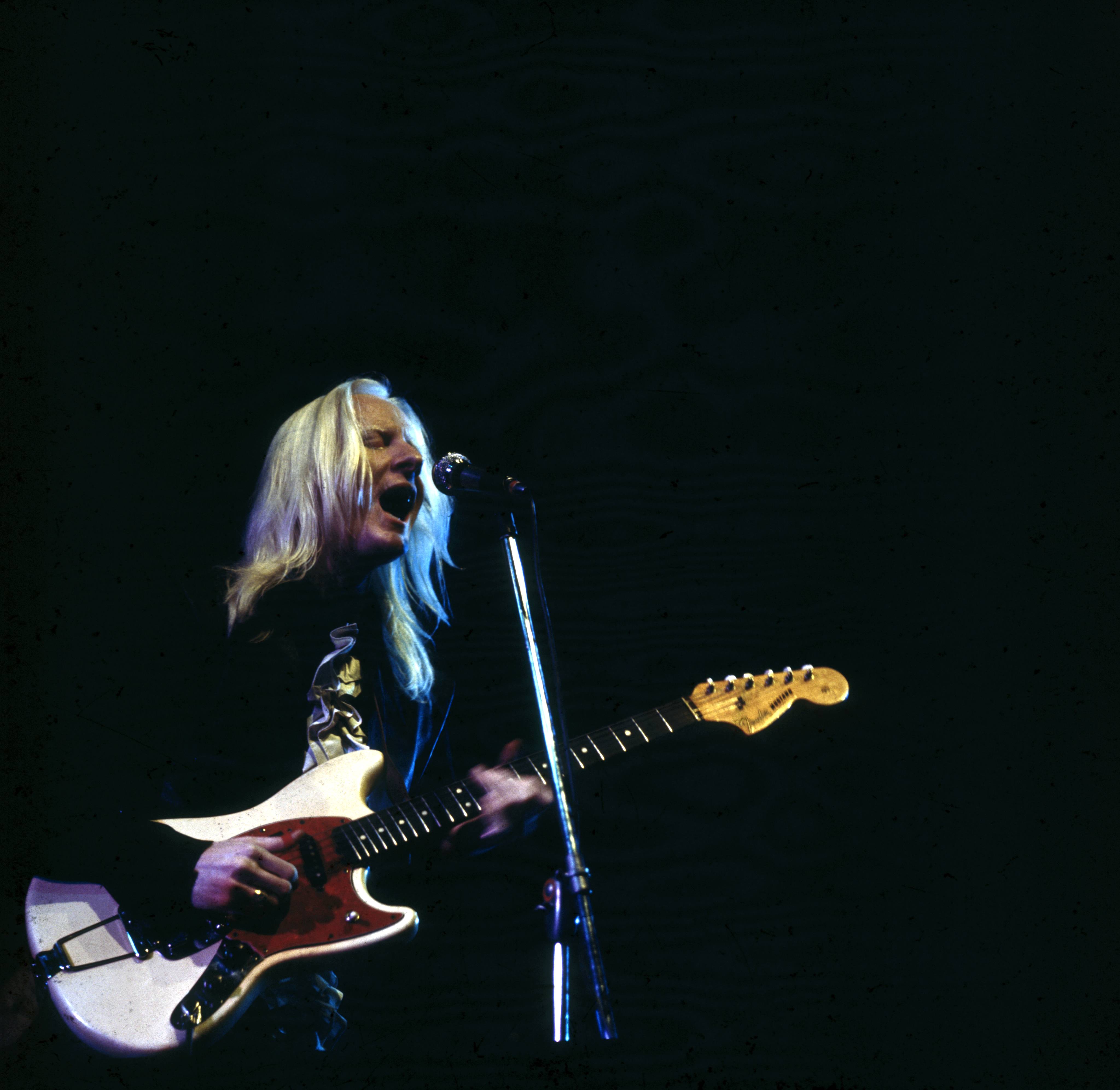 63. I’m Yours And I’m Hers – Johnny Winter, 1969. Zwei Tage nach dem Tod von Brian Jones eröffneten die Rolling Sto...