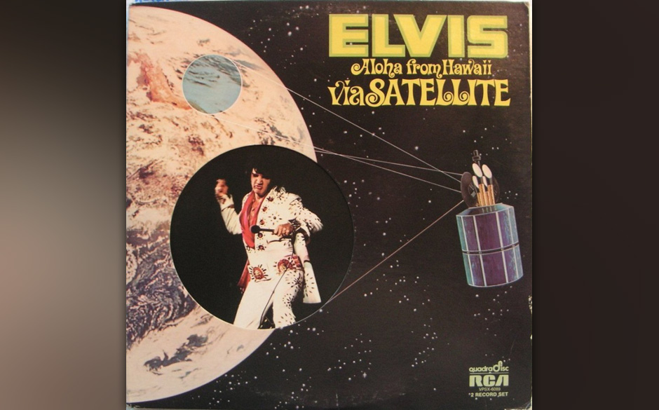 48. Elvis Presley - Aloha From Hawaii (1973)

1973 wurden ihm die Fransenanzüge schon eng, aber seine göttliche Stimme s...