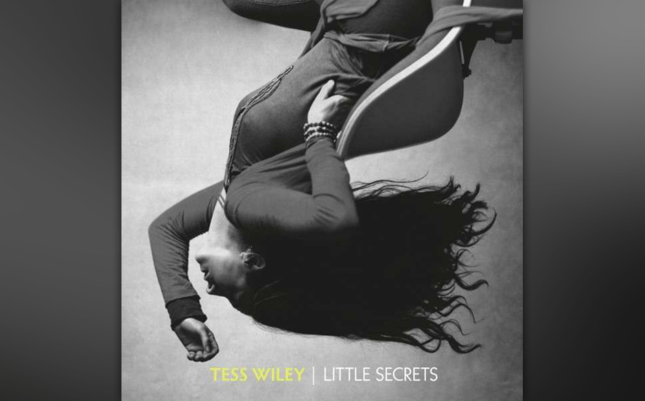 Tess Wiley - „Little Secrets“, VÖ: 25. Oktober 2013