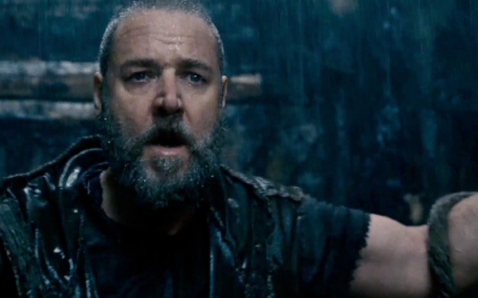 "Noah". Russell Crowe spielt die biblische Figur Noah. Von Regisseur Darren Aranofsky ließ er sich versichern, dass es in...