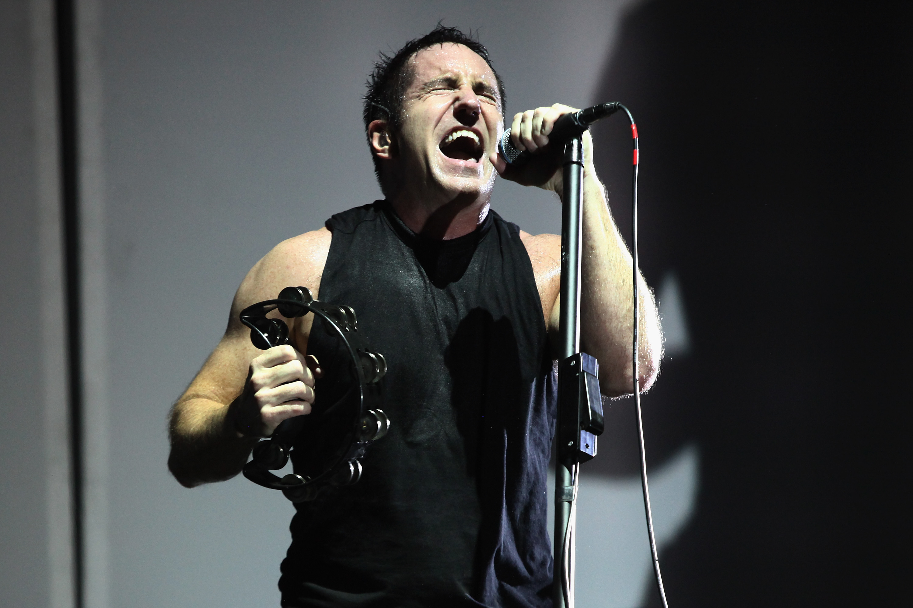 "March Of The Pigs" von Nine Inch Nails war regelmäßig auf der Folterplaylist zu finden. Trent Reznor verurteilte anschl...