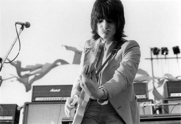 UNITED KINGDOM - JANUARY 01:  Photo of FACES and Ron WOOD and Ronnie WOOD; Ron Wood (Ronnie Wood) - performing live onstag...