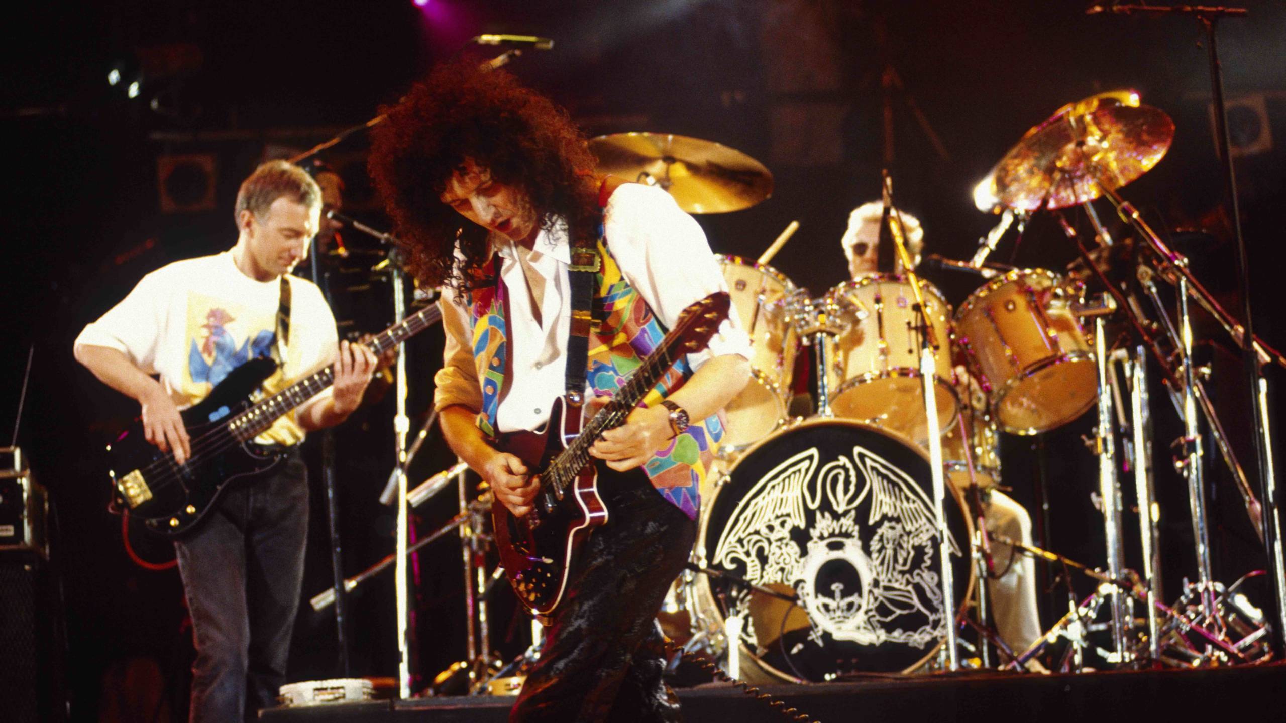 Photo of Roger TAYLOR and QUEEN and John DEACON and Brian MAY