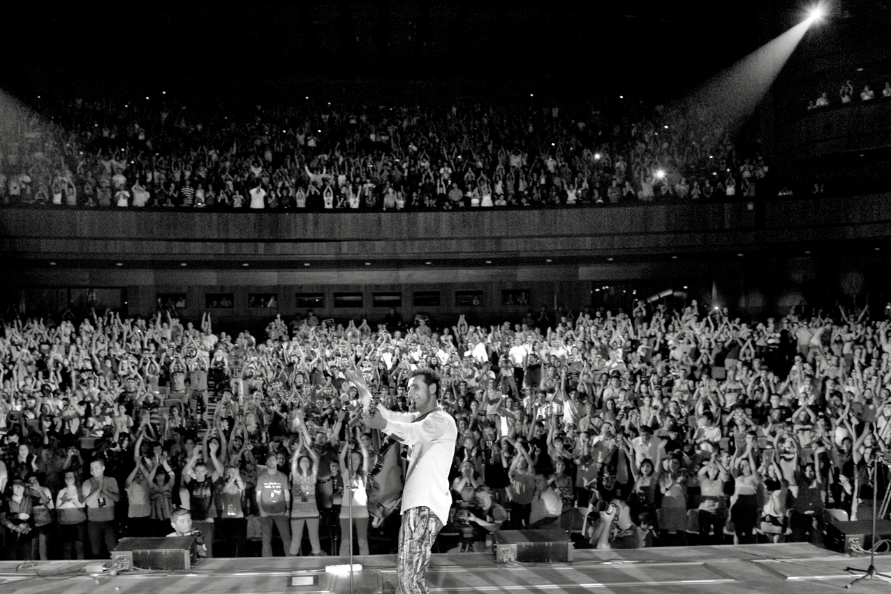 Serj Tankian live im Karen Demirchyan Sport-Concert Complex