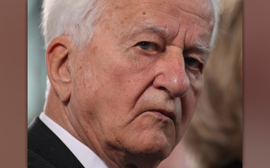 Richard von Weizsäcker (* 15. April 1920 in Stuttgart; † 31. Januar 2015 in Berlin)