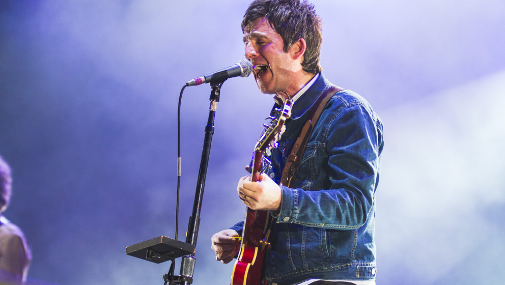 March 9, 2015 - Manchester, England - Noel Gallagher's high flying birds perform at the Manchester Arena 2015