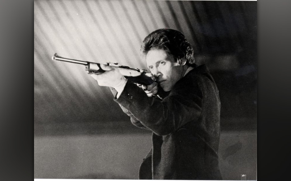 5. The Dead Zone

Cronenberg, Meister der Darstellung von Körper-Mutationen, bleibt erstaunlich dicht an der Vorlage. Als...