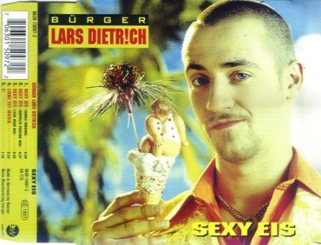 Wie lange die Neunziger her sind, und wie schlecht manches war, merkt man an diesem Nervensägen-Lied, eine Coverversion v...