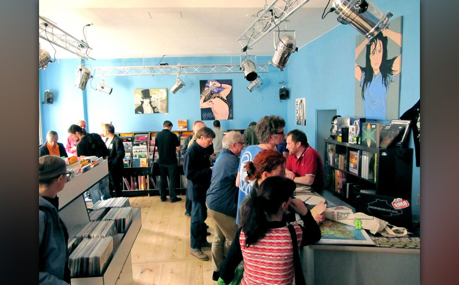 Plattenladen der Woche:

DODO BEACH
Vorbergstr. 8
10823 Berlin