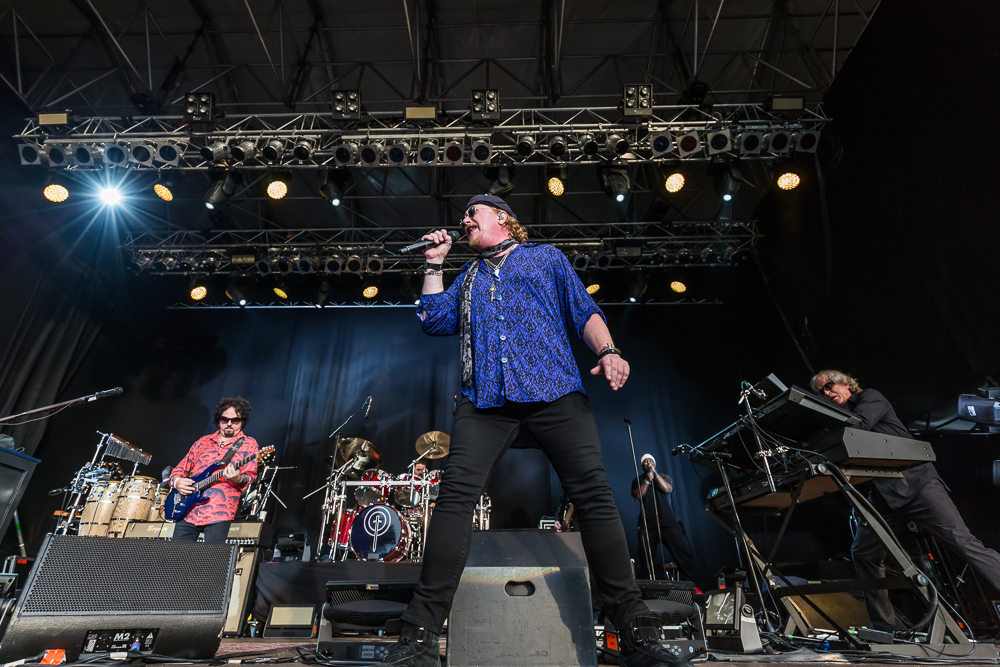 Toto live am 18.06.2015 auf der Burg Abenberg