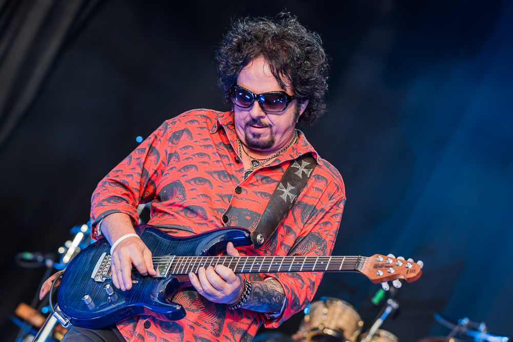Toto live am 18.06.2015 auf der Burg Abenberg