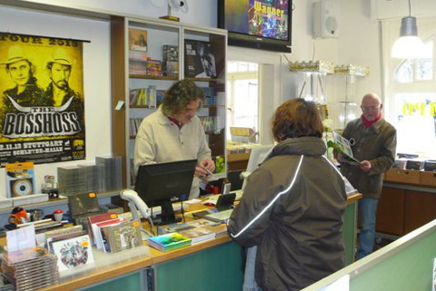 Kontakt: 07071 - 2 34 56