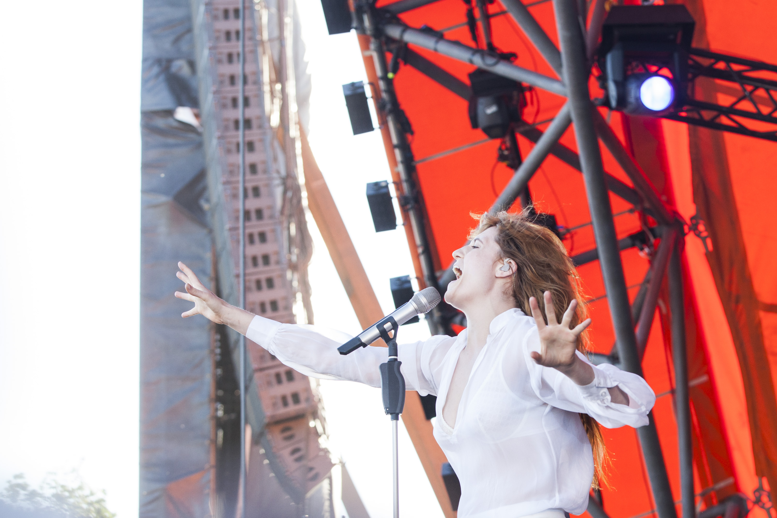 Florence + The Machine live beim Roskilde Festival 2015