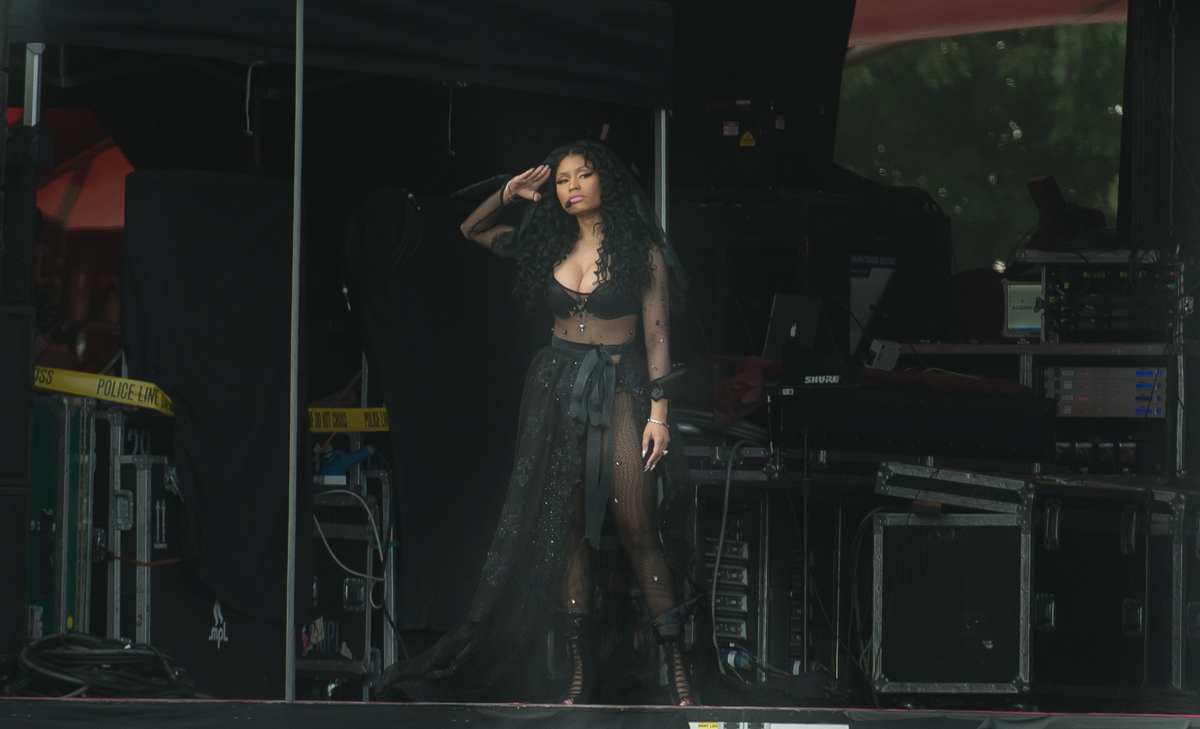 Nicki Minaj live beim Roskilde Festival 2015