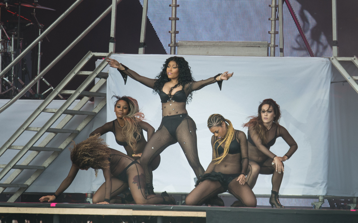 Nicki Minaj live beim Roskilde Festival 2015