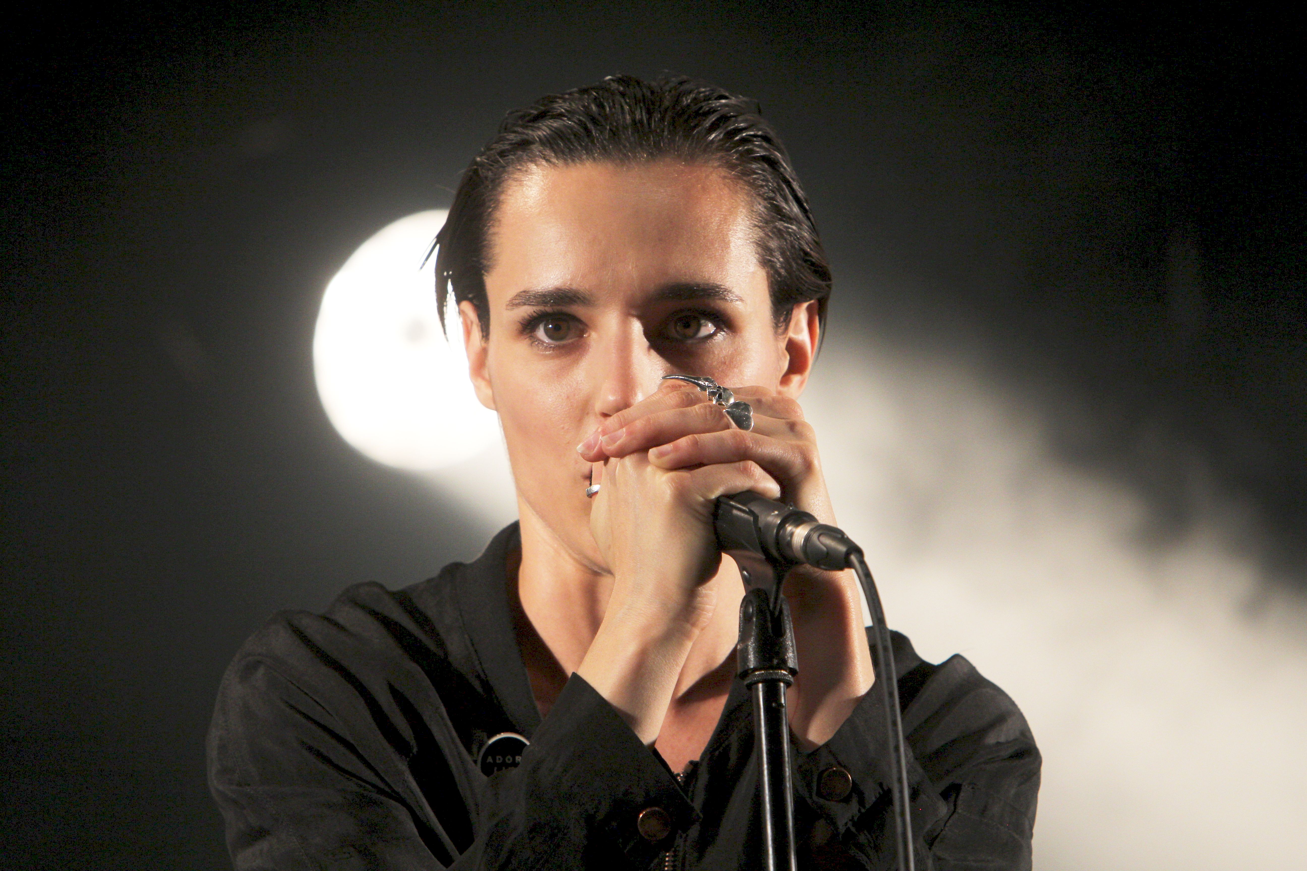 Savages live beim Haldern Pop Festival 2015
