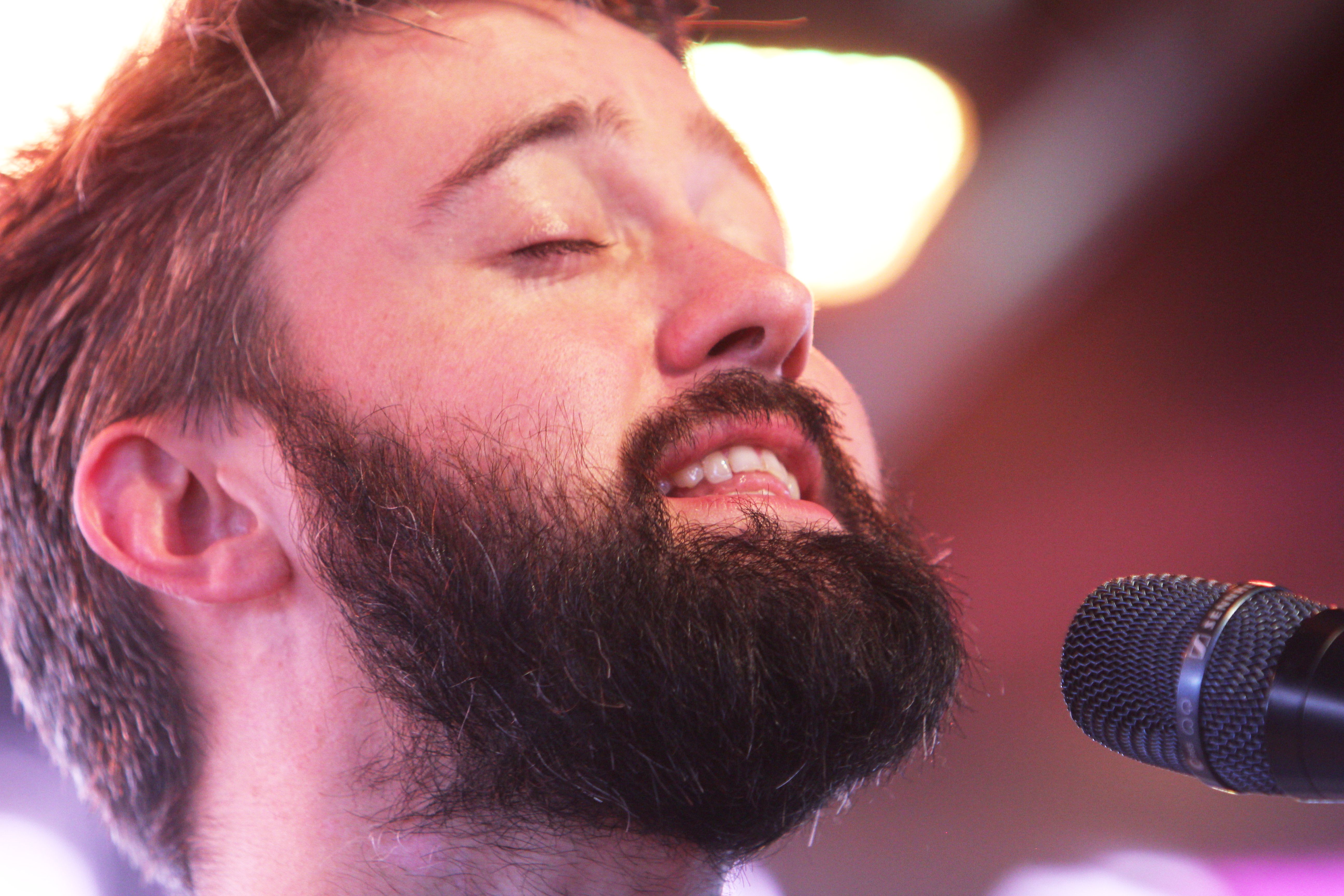 Villagers live beim Haldern Pop Festival 2015