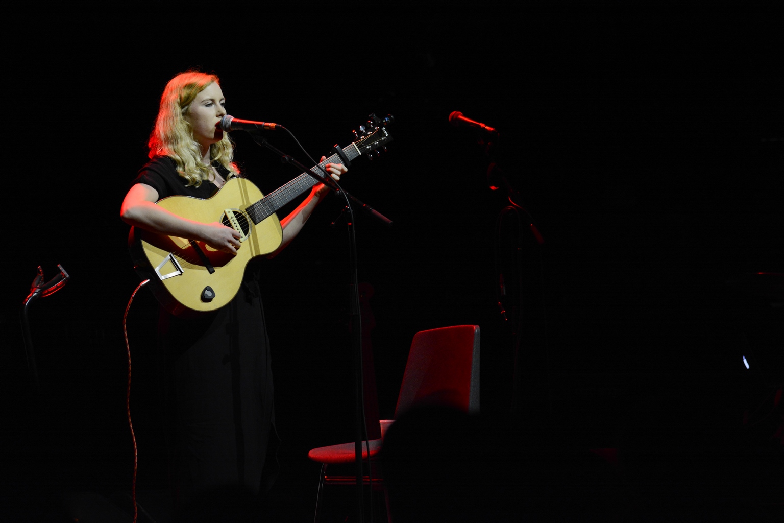Holly Macve live beim Loreley Festival