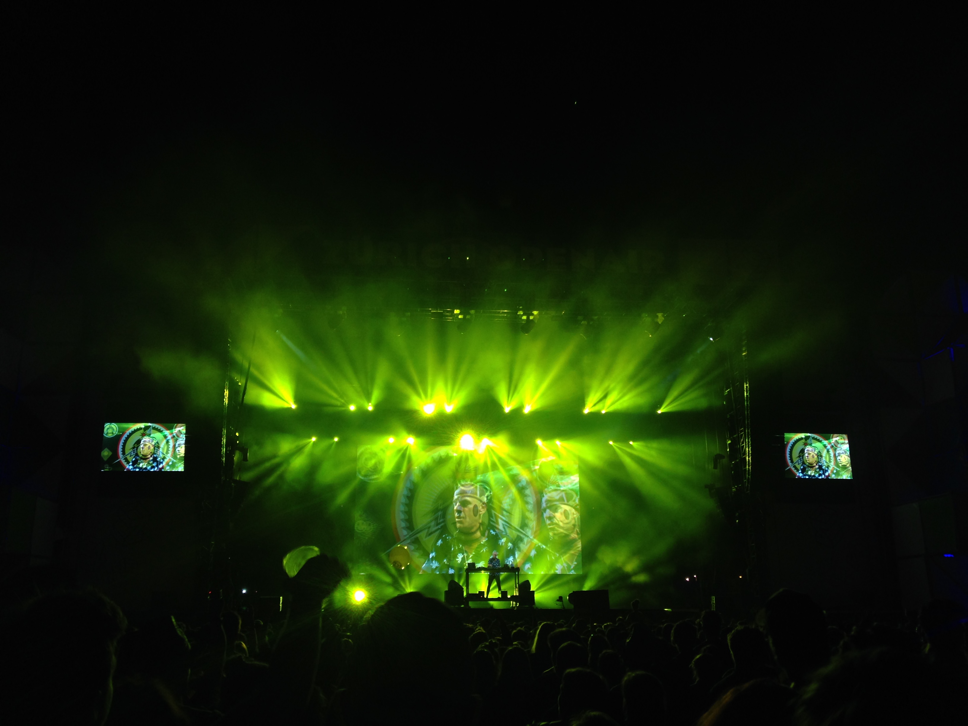 Foto_Julia Harz_Fatboy Slim_Bombastische LED Show bei Fatboy Slim