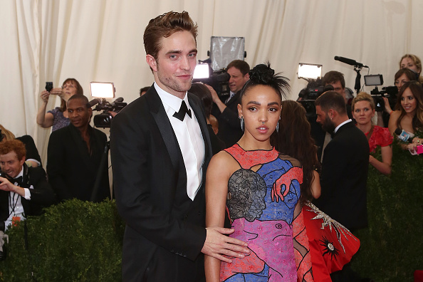 Erst mal keine Hochzeitsglocken für FKA twigs und Robert Pattinson