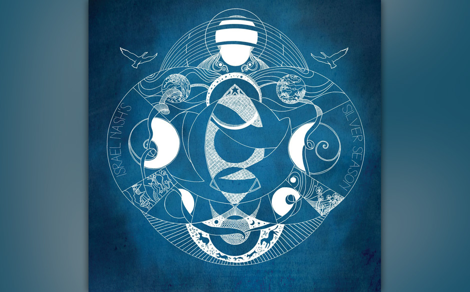 Israel Nash schafft es, auf „Israel Nash’s Silver Season“ die Zügel etwas lockerer zu lassen – und liefert damit Songs im Sattel von Neil Young, die nicht Gefahr laufen, in Richtung von ausgelatschtem Country-Gewäsch geritten zu werden.