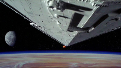 Die berühmte Anfangsszene aus Episode IV